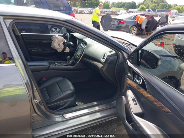 1N4AA6APXHC378603 Nissan Maxima 3.5 Platinum