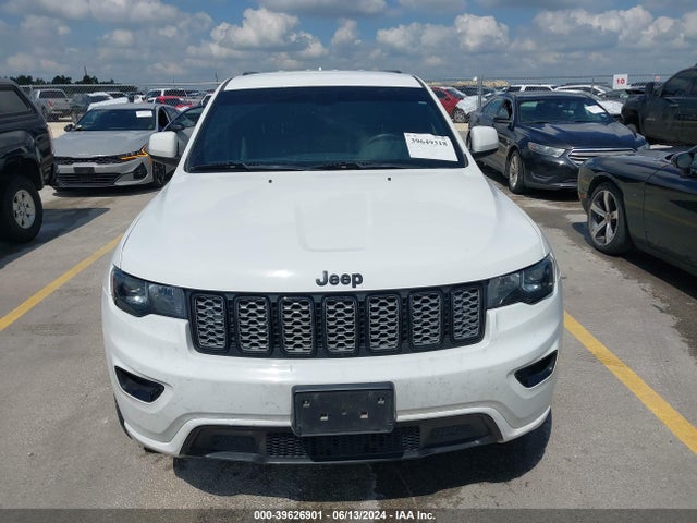 1C4RJFAG3JC180190 Jeep Grand Cherokee Altitude 4x4