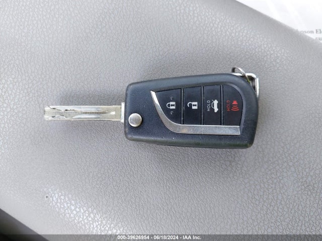 Toyota CAMRY LE 2019 4T1B11HKXKU746142 Image 11