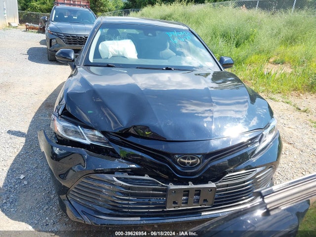 Toyota CAMRY LE 2019 4T1B11HKXKU746142 Image 13
