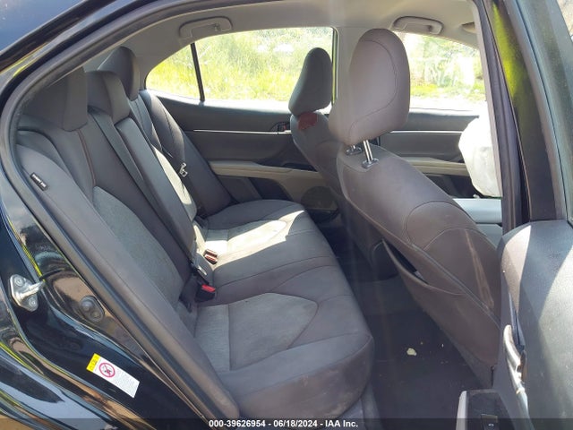 Toyota CAMRY LE 2019 4T1B11HKXKU746142 Image 8