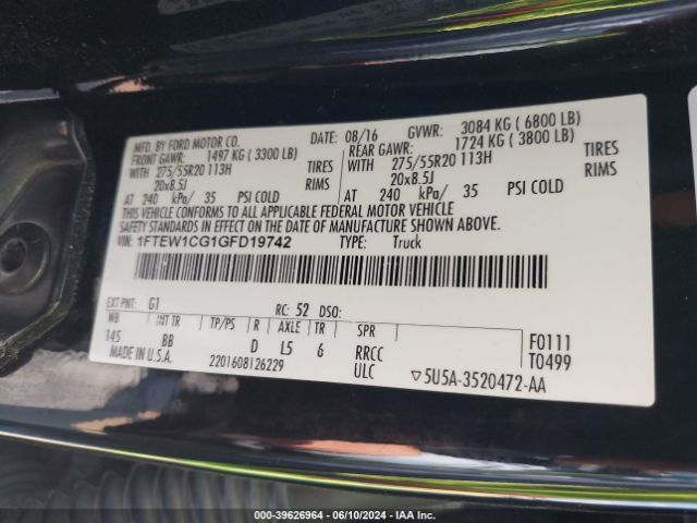 1FTEW1CG1GFD19742 Ford F-150 Platinum