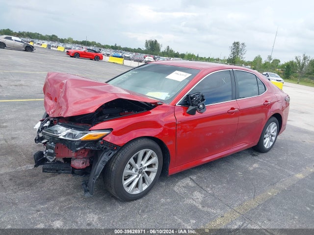 Toyota CAMRY LE 2024 4T1C11AK6RU207672 Image 2