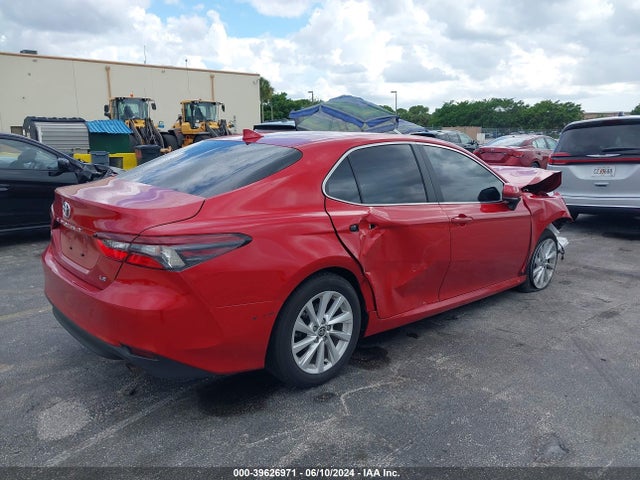 Toyota CAMRY LE 2024 4T1C11AK6RU207672 Image 4