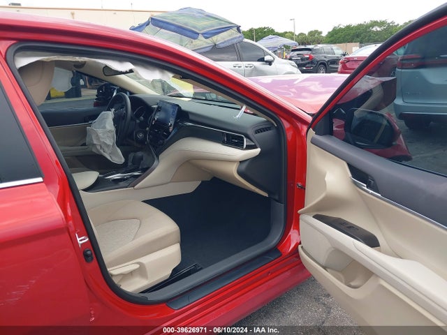 Toyota CAMRY LE 2024 4T1C11AK6RU207672 Image 5