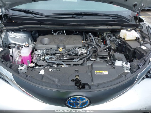 Toyota SIENNA XLE 2024 5TDYRKEC7RS182927 Image 10