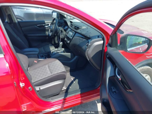 JN1BJ1CR4JW283381 Nissan Rogue Sport Sv