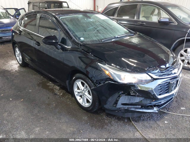 2017 3G1BE6SM6HS573818 main image