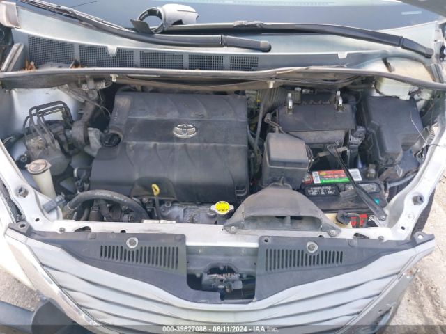 5TDYK3DCXES515725 Toyota Sienna Xle V6 8 Passenger
