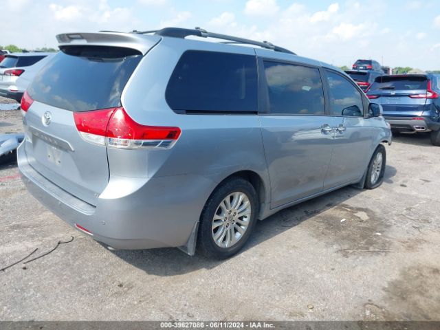 5TDYK3DCXES515725 Toyota Sienna Xle V6 8 Passenger
