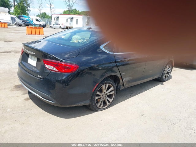 Chrysler 200 Limited 2015 1C3CCCAB5FN607436 Image 4