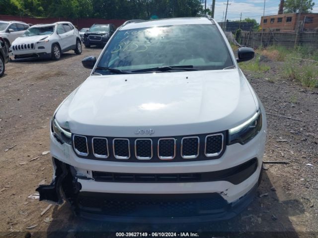 3C4NJDFN1RT593753 Jeep Compass Latitude Lux Fwd