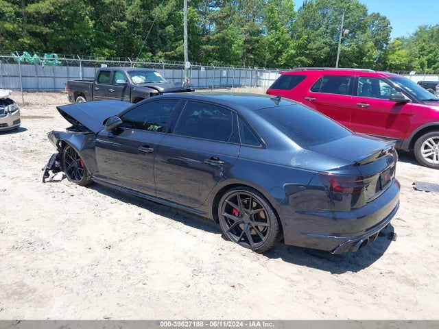 WAUENAF40JA063776 Audi A4 2.0t Premium/2.0t Tech Premium