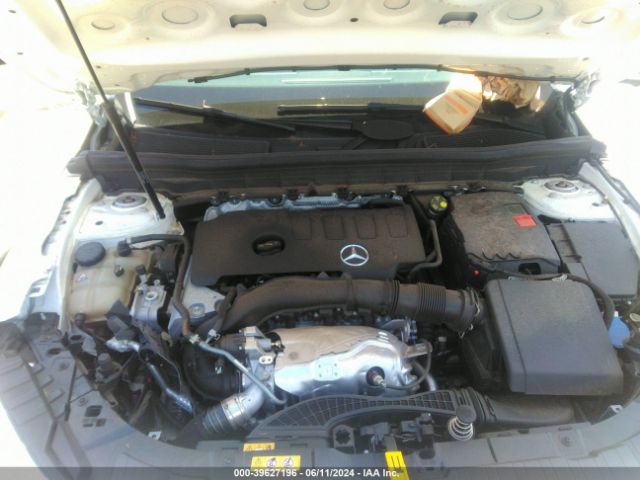 W1N4M4HB8MW108977 Mercedes-Benz Glb 250 4matic