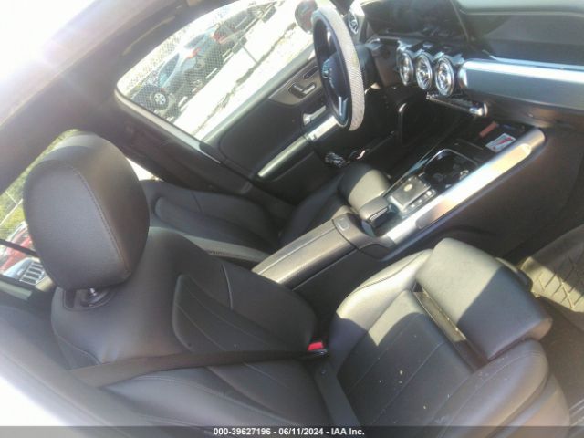 W1N4M4HB8MW108977 Mercedes-Benz Glb 250 4matic