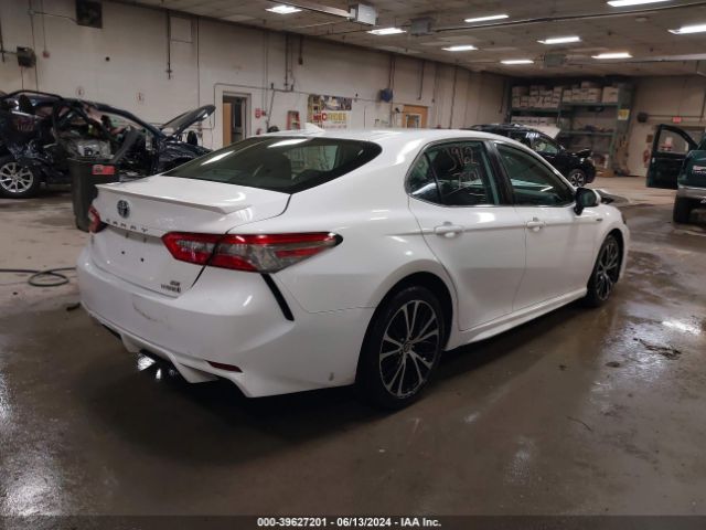 4T1B21HK1KU012017 Toyota Camry Hybrid Se