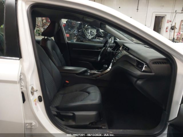 4T1B21HK1KU012017 Toyota Camry Hybrid Se