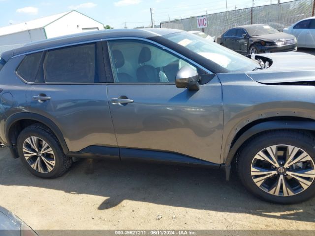 5N1AT3BB1MC719429 Nissan Rogue Sv Intelligent Awd
