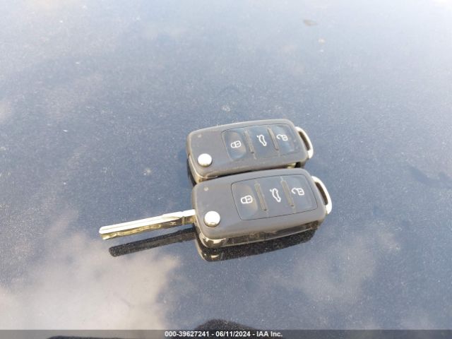 3VWPL7AJ8EM612213 Volkswagen Jetta Sportwagen 2.0l Tdi