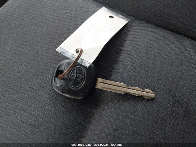 Toyota COROLLA L 2017 5YFBURHE4HP657385 Image 11