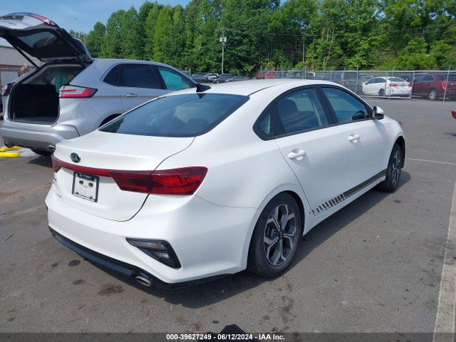 KIA Forte Lxs 2021 3KPF24AD2ME385426 Image 4
