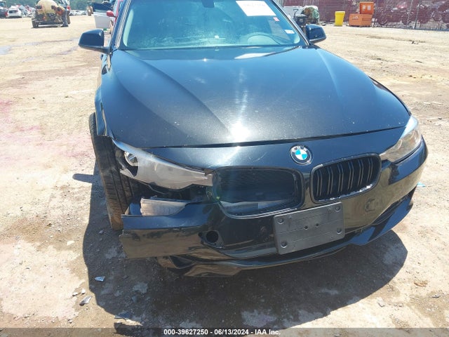 WBA3B1G5XENN90973 BMW 320i