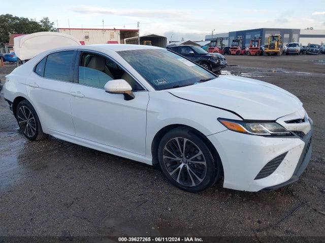 Toyota CAMRY SE 2018 4T1B11HK1JU636529 main image