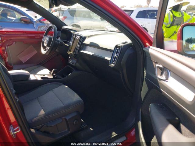 YV4L12UK5R2267022 Volvo Xc40 B5 Core Bright Theme/b5 Core Dark Theme