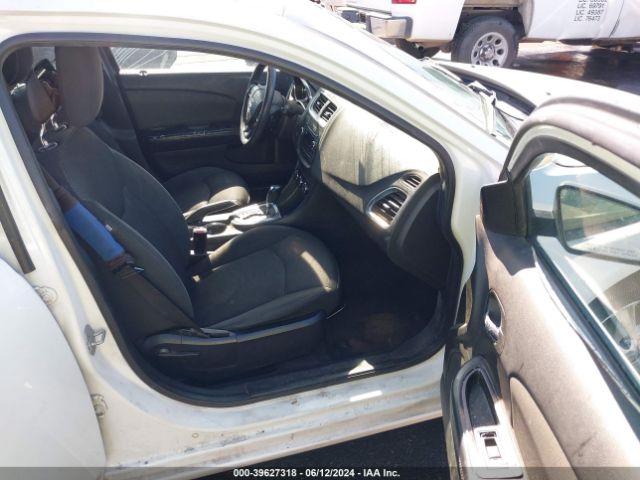 1C3CDZAB5EN146964 Dodge AVENGER SE