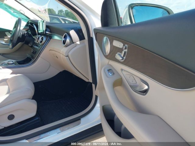 WDC0G4KB9KF641238 Mercedes-Benz Glc 300 4matic