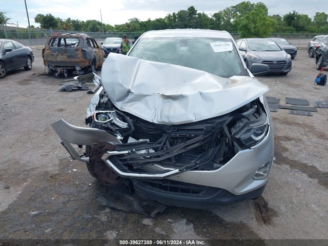 Chevrolet EQUINOX LS 2018 2GNAXREV5J6325039 Image 11