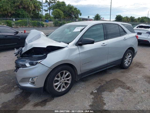 Chevrolet EQUINOX LS 2018 2GNAXREV5J6325039 Image 2