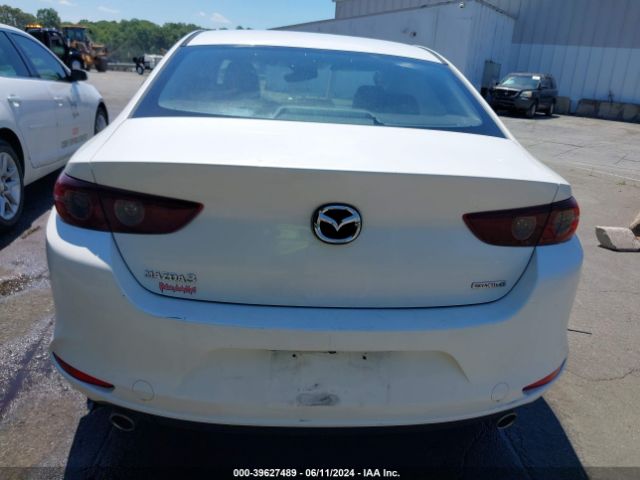 JM1BPABL6M1321414 Mazda Mazda3 Select