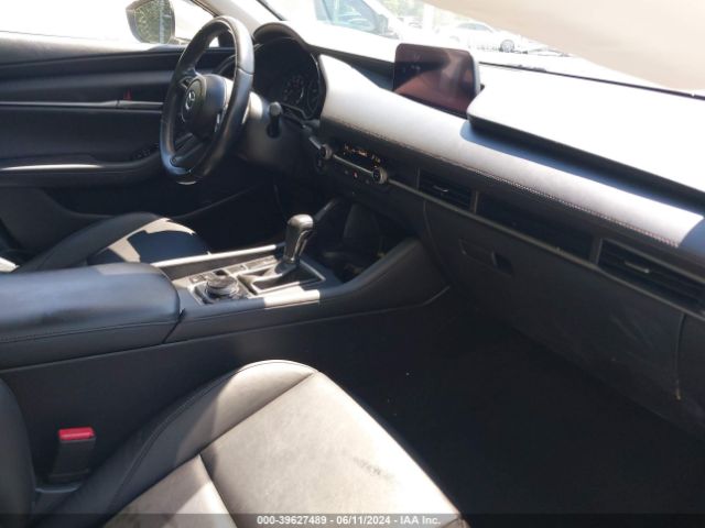 JM1BPABL6M1321414 Mazda Mazda3 Select