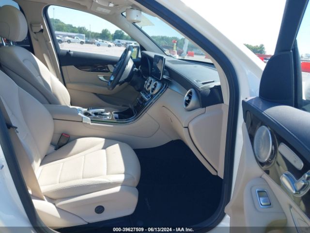 WDC0G4KB8GF011962 Mercedes-Benz Glc 300 4matic
