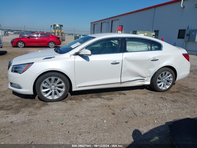Buick Lacrosse 2016 1G4GB5G33GF162777 Image 14