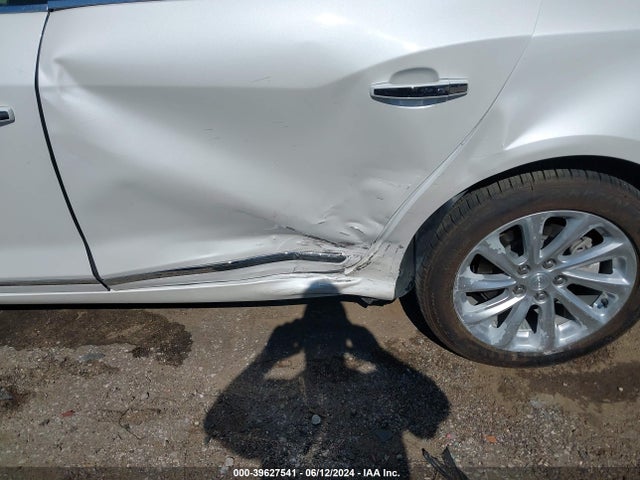 1G4GB5G33GF162777 Buick Lacrosse