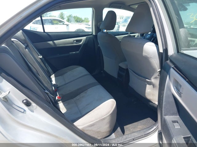 Toyota COROLLA LE 2018 5YFBURHE2JP743283 Image 8