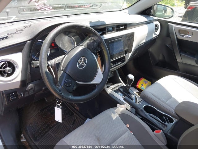 Toyota COROLLA LE 2019 2T1BURHE7KC138953 Image 5
