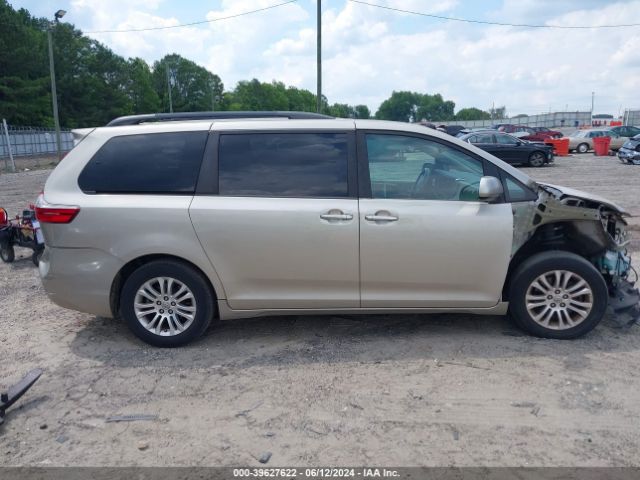 5TDYK3DCXFS661429 Toyota Sienna Xle 8 Passenger