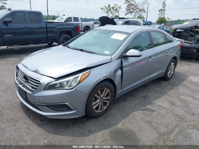 Hyundai Sonata 2017 5NPE24AF5HH586560 Image 2