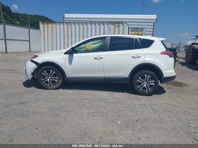 Toyota RAV4 LE 2017 JTMBFREV1HJ164864 Image 14