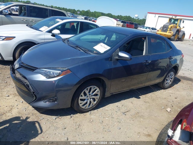 Toyota COROLLA LE 2017 5YFBURHE1HP717073 Image 2