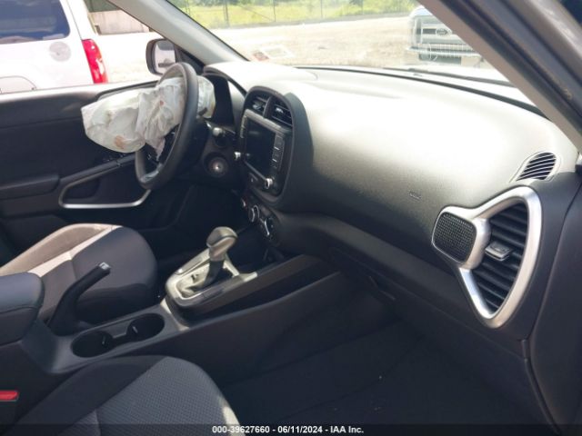 KNDJ23AU0P7873556 KIA SOUL LX