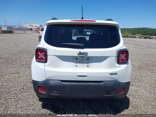ZACCJABB9JPG92835 Jeep Renegade Latitude Fwd