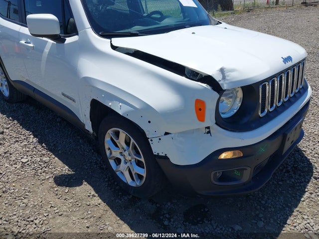 ZACCJABB9JPG92835 Jeep Renegade Latitude Fwd
