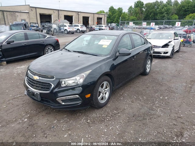 Chevrolet Cruze 1lt Auto 2015 1G1PC5SB4F7112410 Image 2