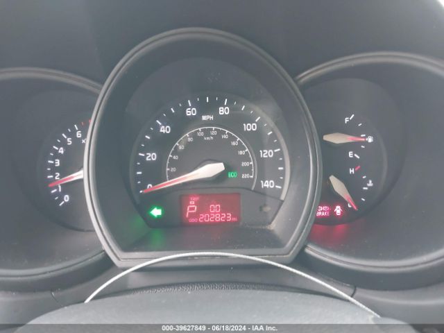 KNADM4A30F6455617 KIA RIO LX