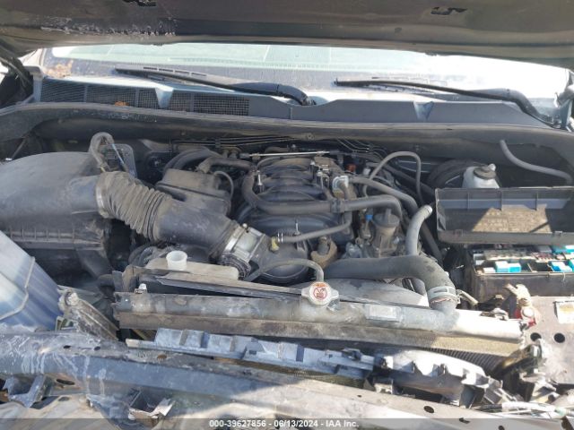 5TFDW5F12JX757097 Toyota Tundra Sr5 5.7l V8