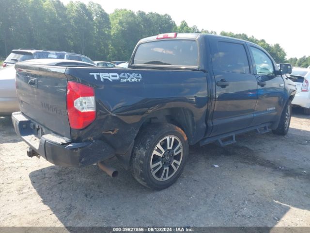 5TFDW5F12JX757097 Toyota Tundra Sr5 5.7l V8